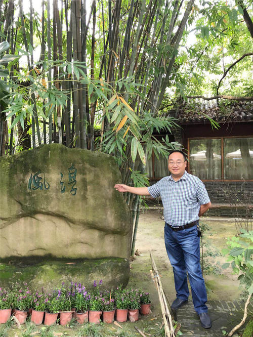 我们班的刘浩东