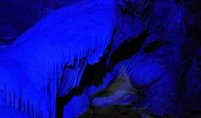 游“地下长河”