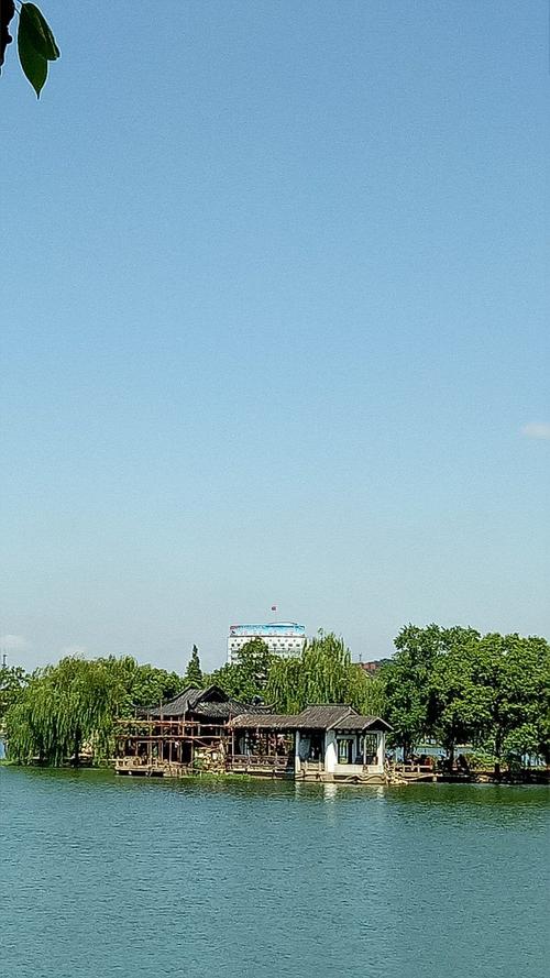 美丽的露台湖公园