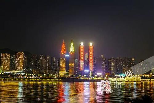 以岸为主题