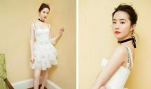 一条白色的长裙