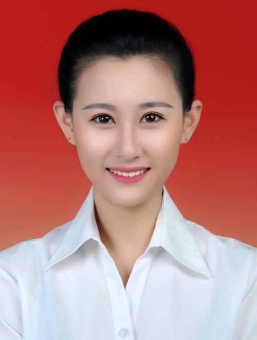 我成为播音员