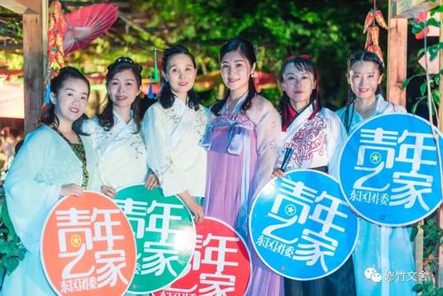 A4纸在爱的心情