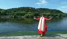 充满偶然的第一