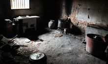 拾废罐头的老人