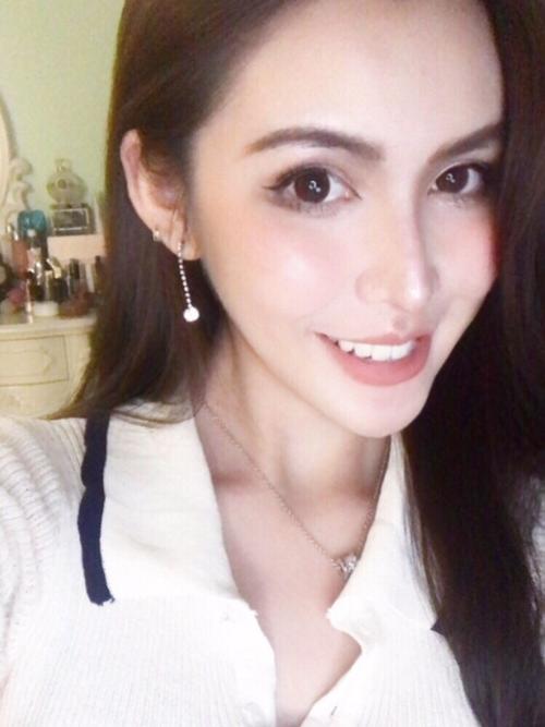 我不能忘记那个微笑
