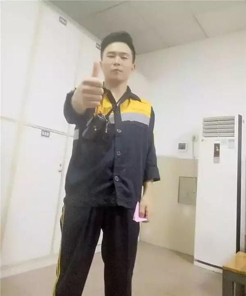 我喜欢装饰叔叔
