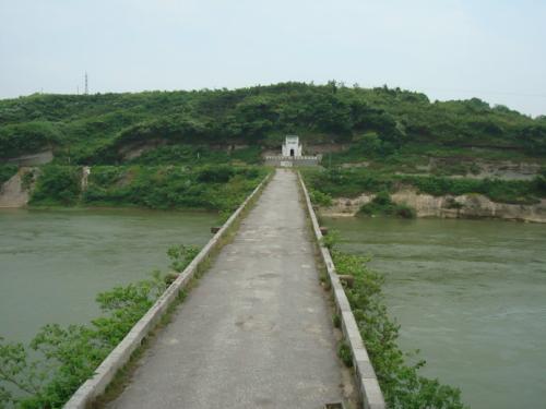 参观竹金水厂