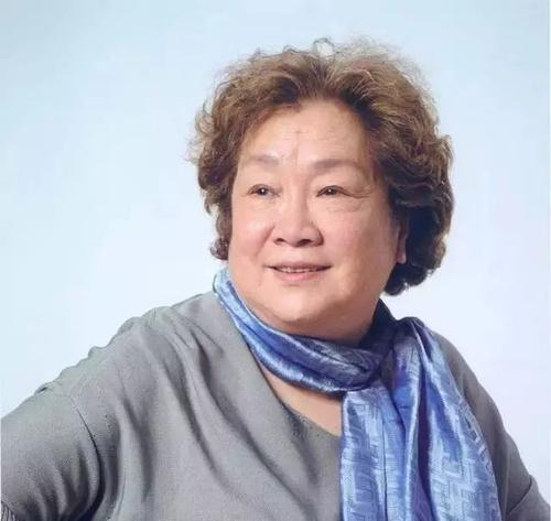 像隔壁的奶奶一样生活