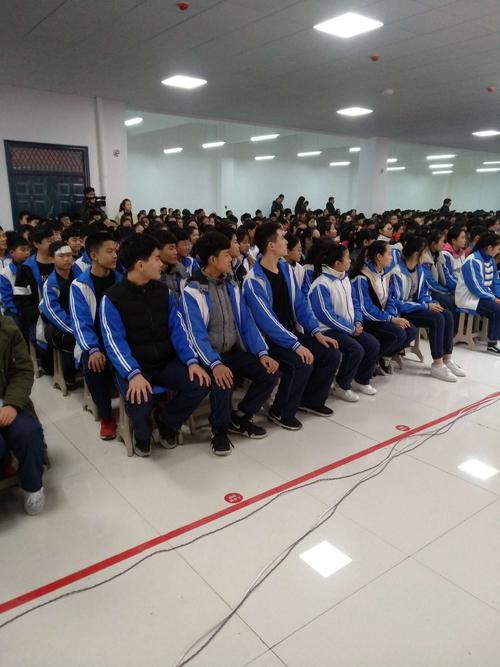 继承文明，做个谦虚的绅士
