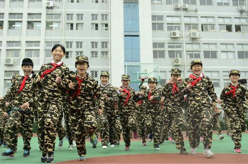 纪学军