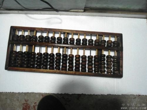几个古老的算盘谈论家庭风格