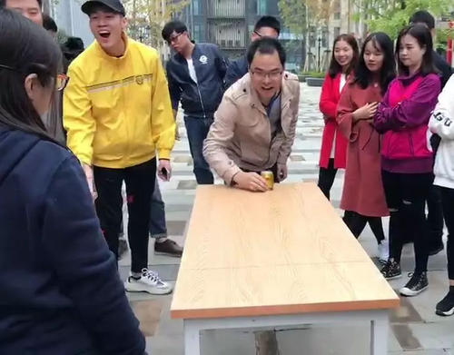 吹纸游戏