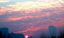 我的校园有朝霞