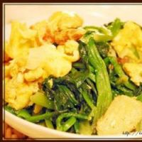 菠菜美味炒鸡蛋
