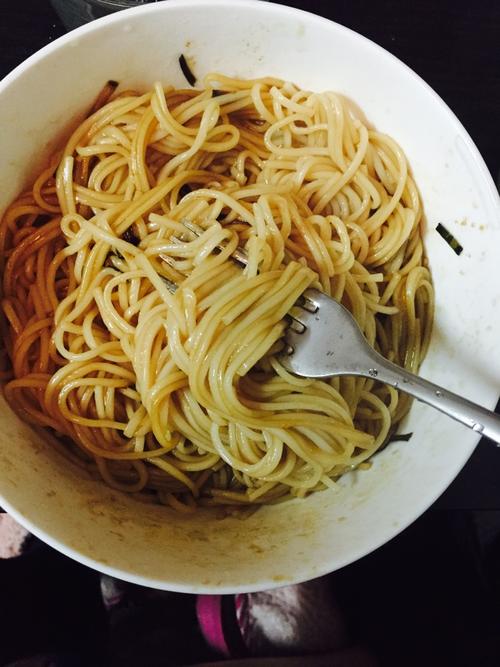 我学会了做葱粉面