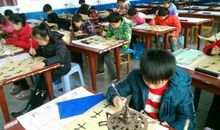 沐浴阳光享受校园