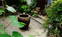 相信那座院子依旧