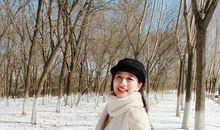 雪地里的那一抹橘色