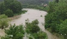 又见河水净如镜