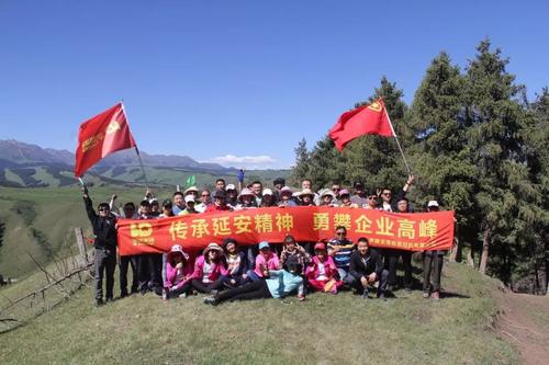 攀登理想峰