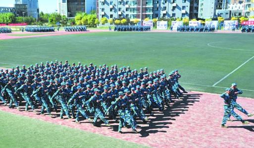 绿色制服的梦想