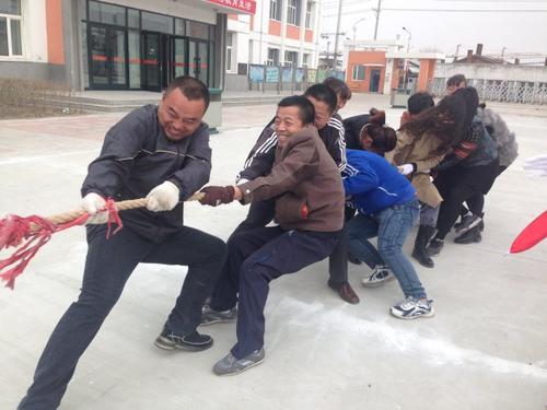 校园拔河