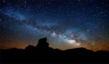 黑暗中会有光明么？