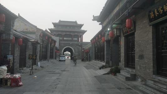 游览光复古城