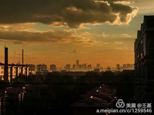 窗外，幸福无处不在
