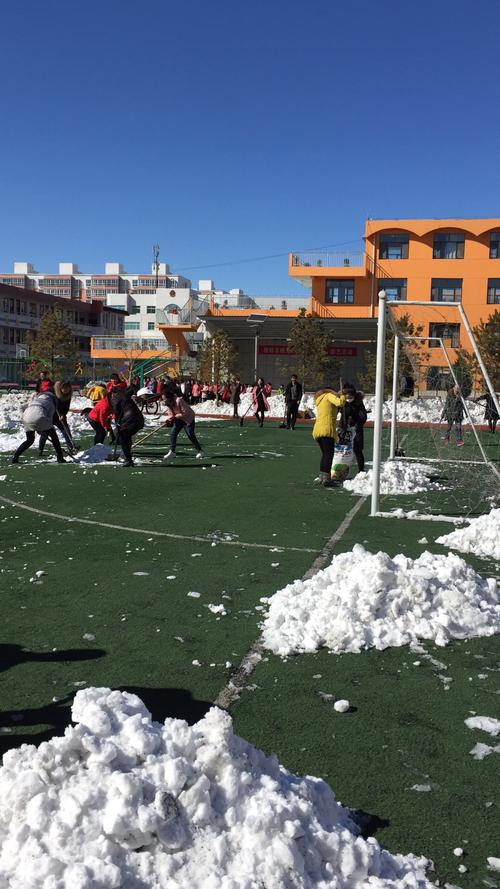大雪无情又深情