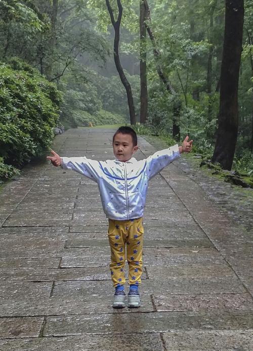 春季郊游虎跑