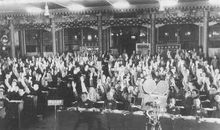 尝试第一次举手