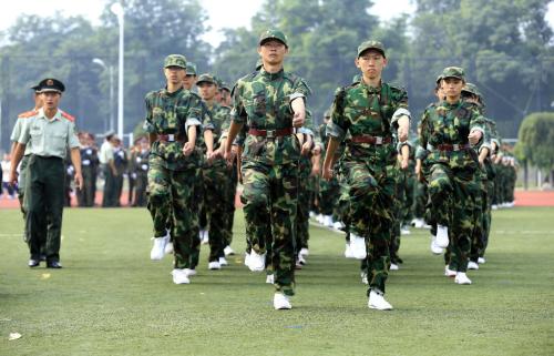 体验边防检查支队的军营生活