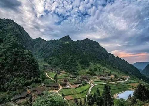 犀牛河