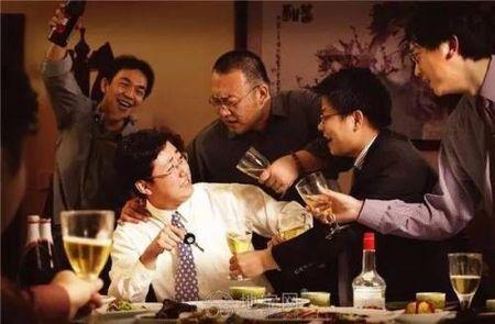 餐桌上的句子