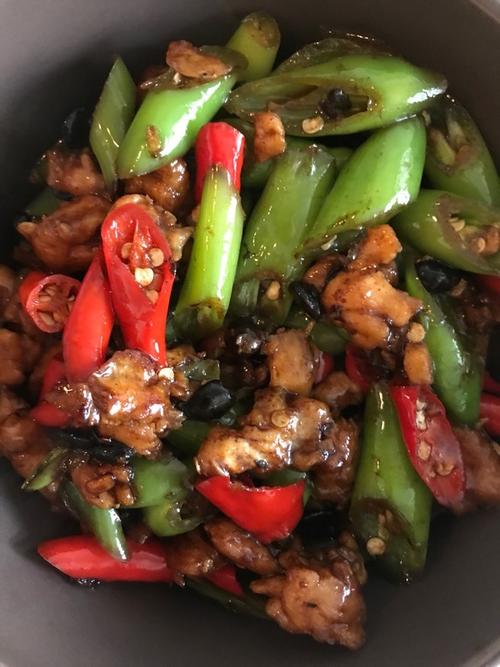 学习制作辣椒炒猪肉