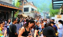 逛“非遗市集”