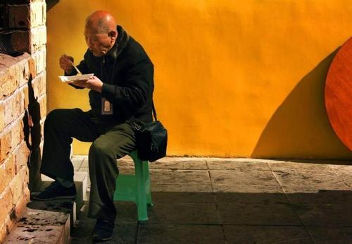 成功是痛苦的背后