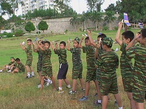难忘的我的军事夏令营