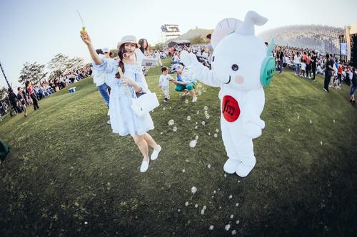 音乐会在草地上