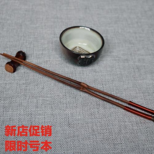 一双普通的筷子