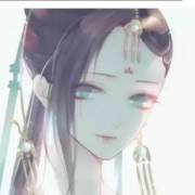 晚上在一棵大树下的故事