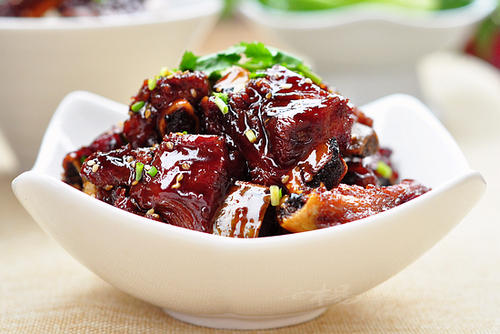 舌尖上有糖醋排骨，味道鲜美