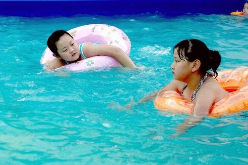 番茄学会游泳