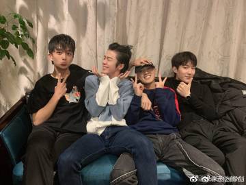 我青春的诗梦来自读书