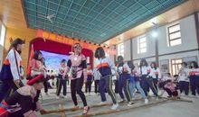 研学旅行行走中的课堂