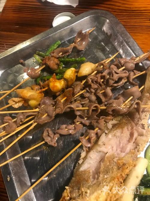 胖妹妹的臭豆腐