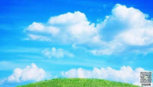天空是如此蓝高