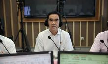 走进阳光直播室